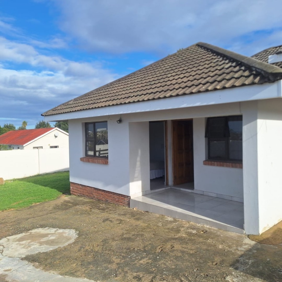 5 Bedroom Property for Sale in Amalinda Eastern Cape